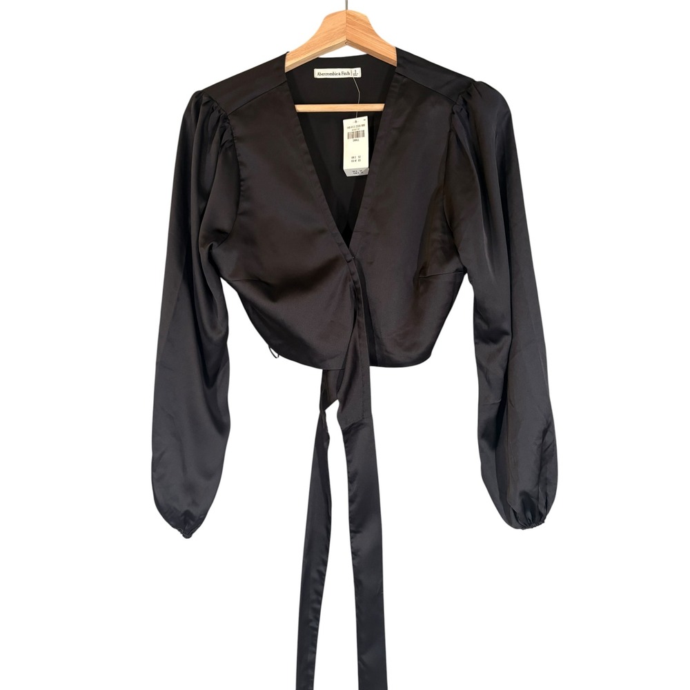 NWT Abercrombie & Fitch Black Satin Long Sleeve Wrap Crop Top S Minimalist Glam - Picture 8 of 10